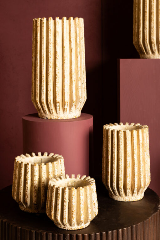 zariya cream cement round pot ribbed lines high m