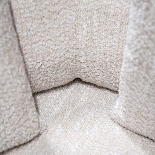 - Bank Rodina lovely cream